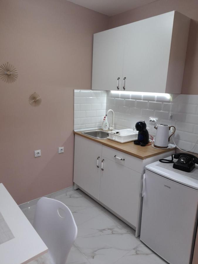 Iva Lux Apartman Zajecar Luaran gambar