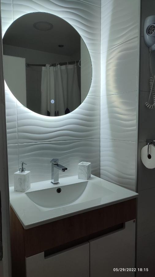 Iva Lux Apartman Zajecar Luaran gambar